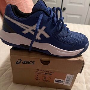 Asics Gel-Dedicate 8 GS Blue and White Sneakers